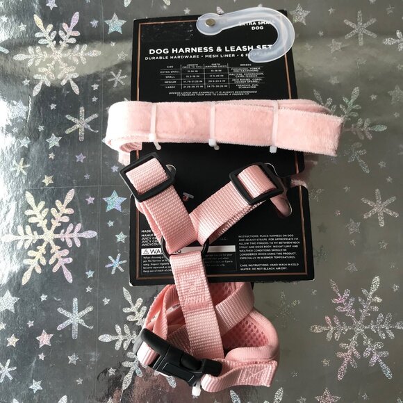 Juicy Couture Harness and Leash Set Mesh Liner Velour Pink Extra Small - Picture 3 of 3